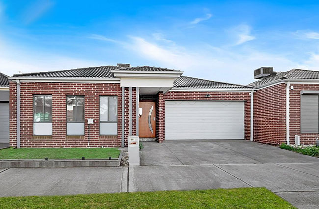 308 Brookfield blvd Craigieburn 3064 